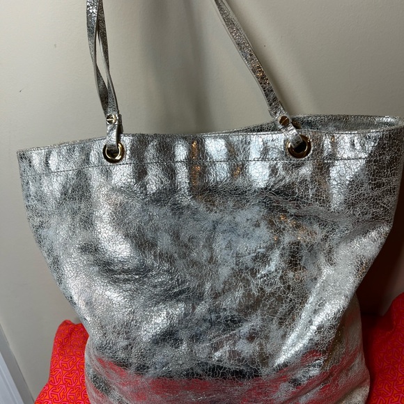 Tory Burch Silver Distressed Metallic Leather Tote - Picture 2 of 5